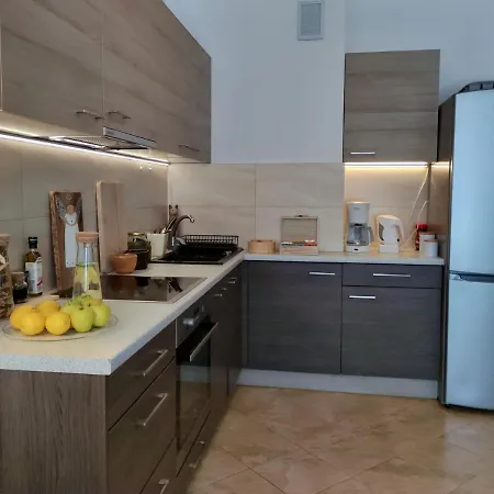 Apartament Mazi W Centrum Primore *